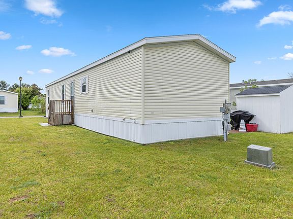 5th image of 360 E Tuttle Rd Lot 121