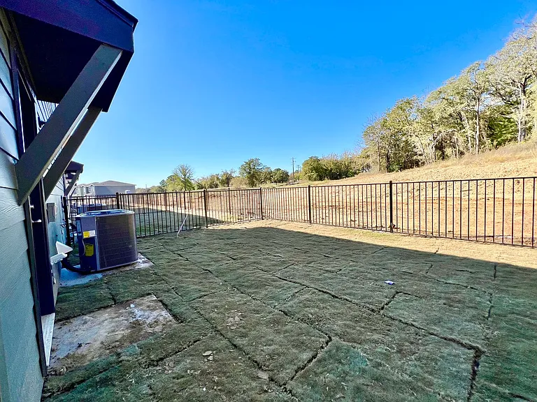 3501 E Renfro St #106 — Photo 30