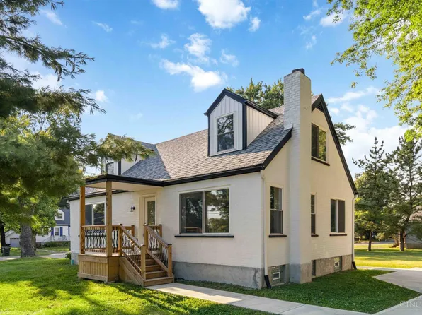 396 Glensharon Rd, Cincinnati, OH 45246