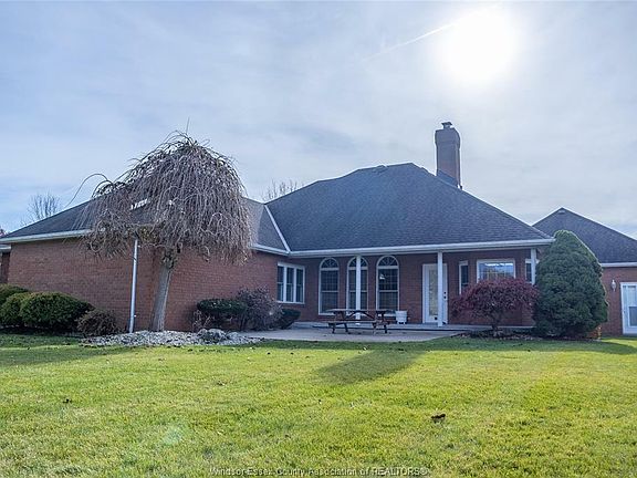 2nd image of 3013 Rowley Park Dr
