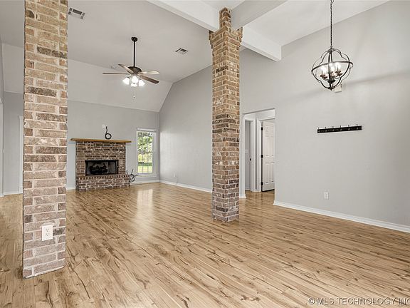 5th image of 9835 E Tall Pine Ln