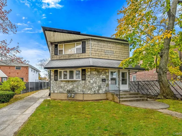 13214 Farmers Boulevard, Saint Albans, NY 11434