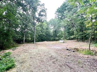 6685 Water Valley Rd, Cobden, IL 62920