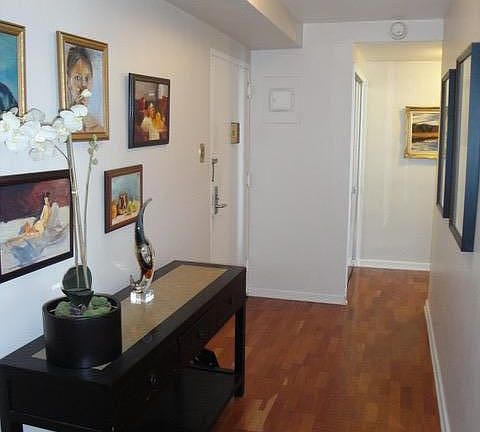 5th image of 604 S Washington Sq #36-2107