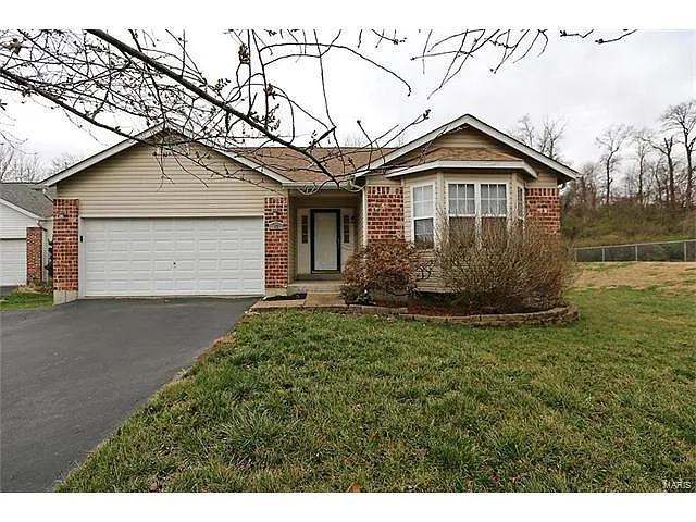 12 Wynstay Ave photo 1