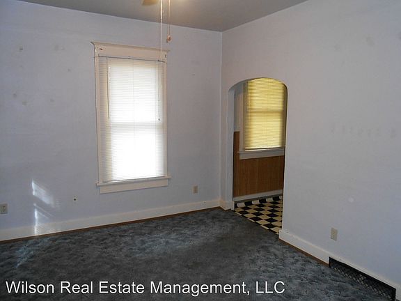 2nd image of 611 S 8th Ave APT 4