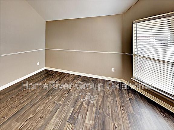 4th image of 16105 Sonoma Lake Blvd
