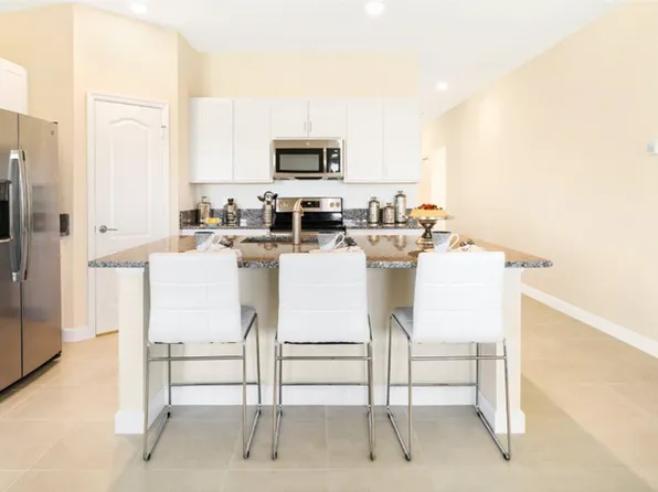 782 Carlyle Way, Fort Pierce, FL 34947