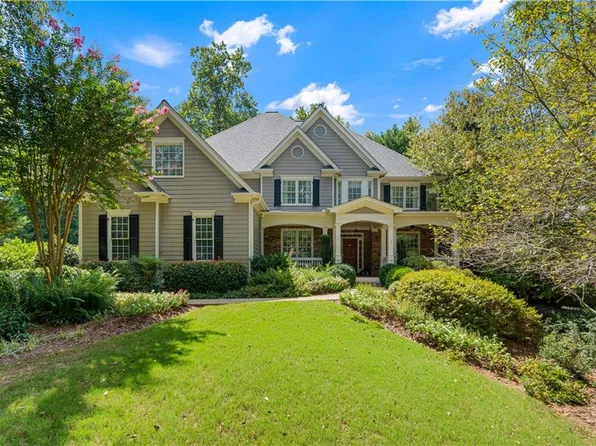 4028 Hickory Fairway Dr, Woodstock, GA 30188
