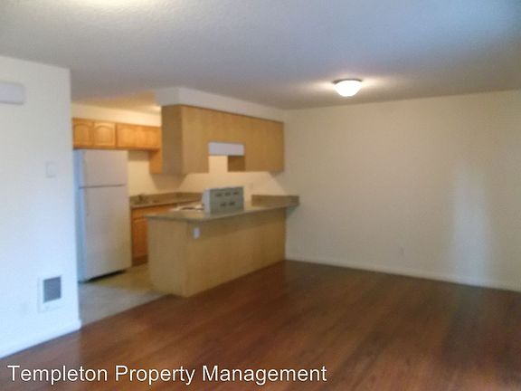 5th image of 2639 Rossiter Ln