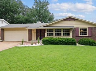 8850 S Laclede Station Rd, Saint Louis, MO 63123