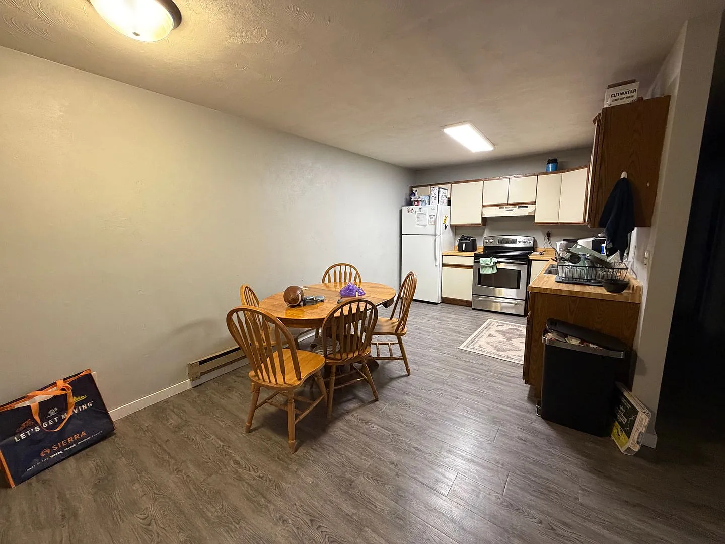 Spacious 3-Bedroom + Bonus Room Near UW-La Crosse — Photo 2