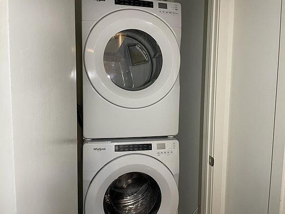 In suite laundry washer and dryer