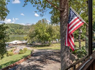 132 Chicory Rd, Linden, TN 37096