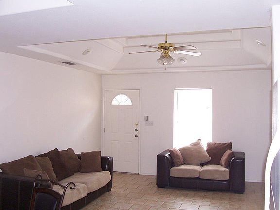 4th image of 3620 W Faith Hill St