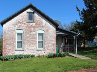 112 Summit St, Somerset, OH 43783
