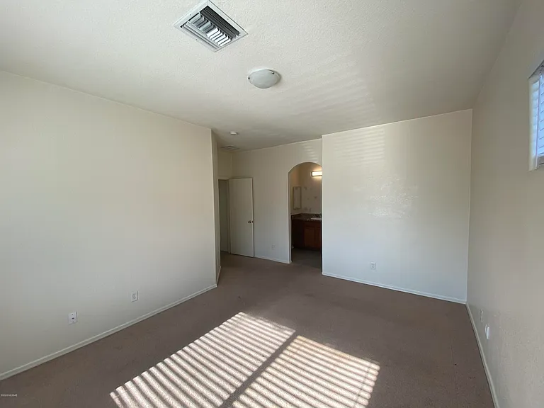 1262 E Weimer Cir #39 — Photo 15