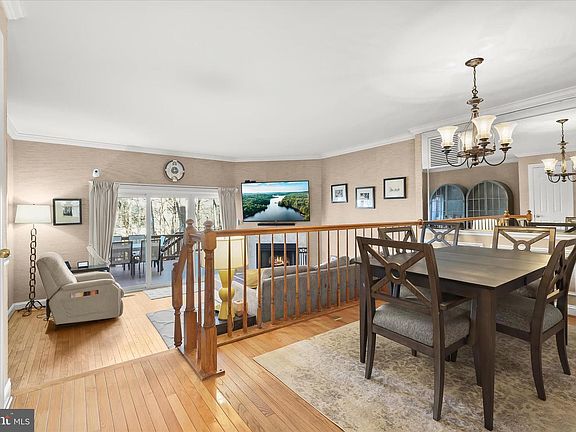 4th image of 8120 Derby Ln #4D11