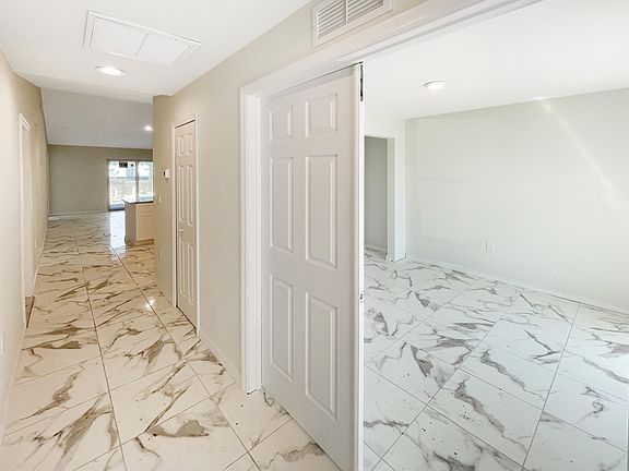 3rd image of 120 Ivan Ave S