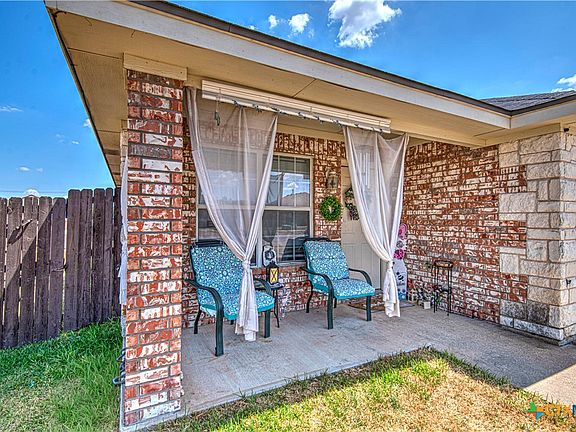2nd image of 1504 Golden Eagle Ct