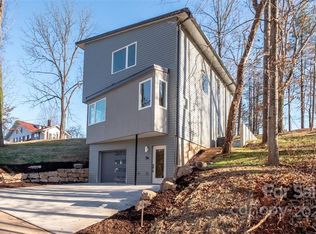 54 James St #2, Brevard, NC 28712