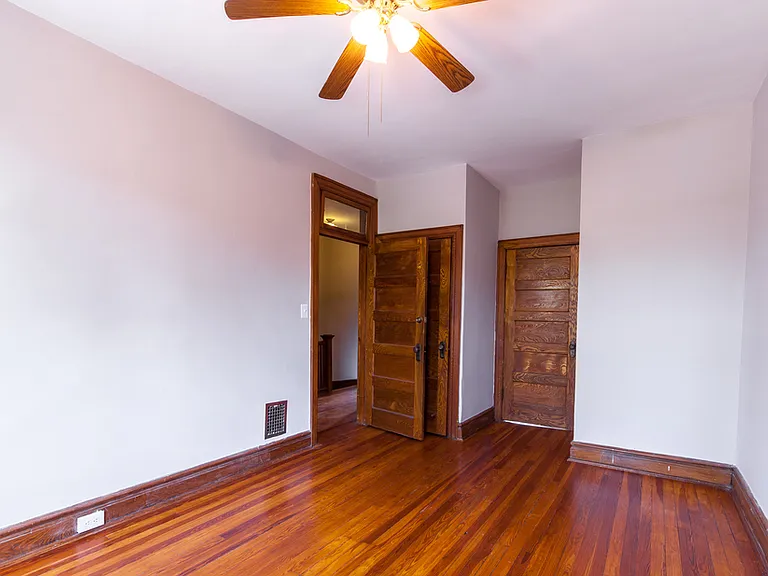 1358 Parkwood Pl NW — Photo 12