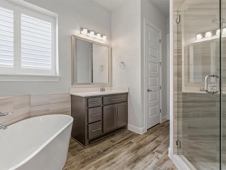 2439 Soprano Way — Photo 19