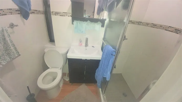 Rented by Downtown Mgt & Realty LLC | media 11