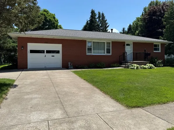 10007 Martin Ave, Lake City, PA 16423