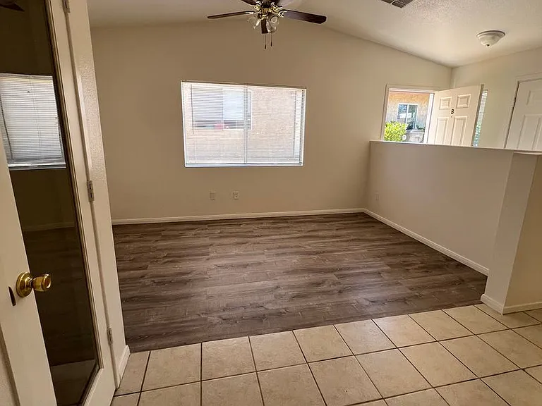 7221 Murray Ln — Photo 3