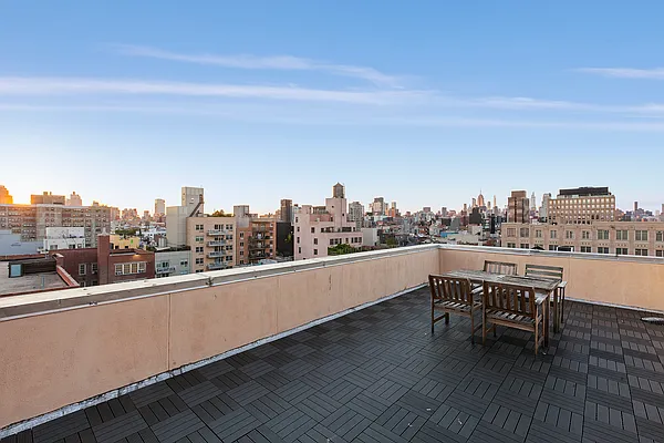 Rented by Compass | media 21