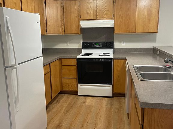 5th image of 6822 5th Ct SE #B