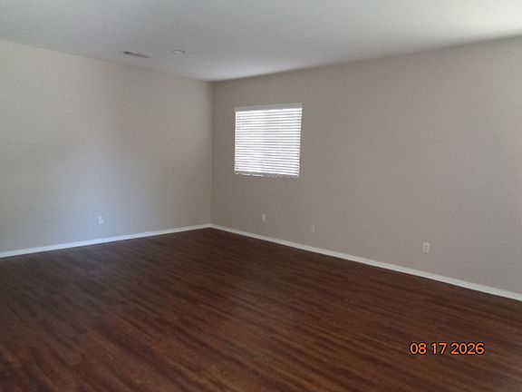 2nd image of 2739 Garnet Ln