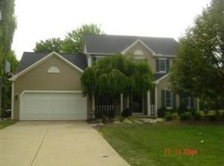 2062 Farmington Turn, Westlake, OH 44145