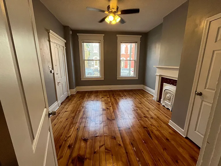 818 Main St — Photo 23