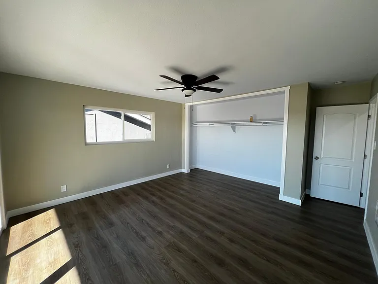 2680 E 19th St #4 — Photo 21