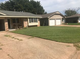 724 Lawton, Moore, OK 73160