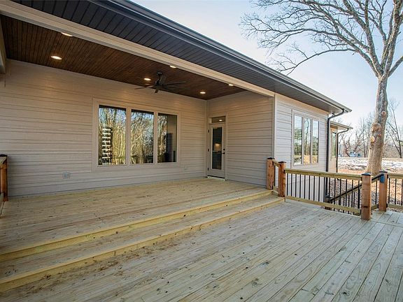 5th image of 1 Glen Elgin Ct