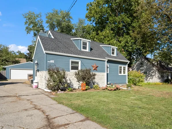 509 Valhigh Rd, West Des Moines, IA 50265