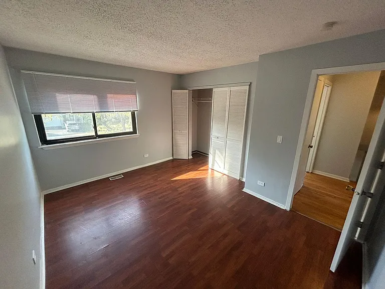 Bed room