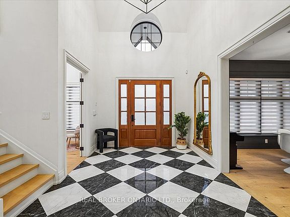 4th image of 1445 Skyline Dr