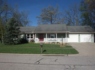 1002 S West St, Angola, IN 46703