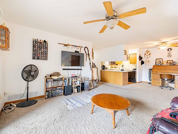 4th image of 1385 Harbour Blvd APT 129