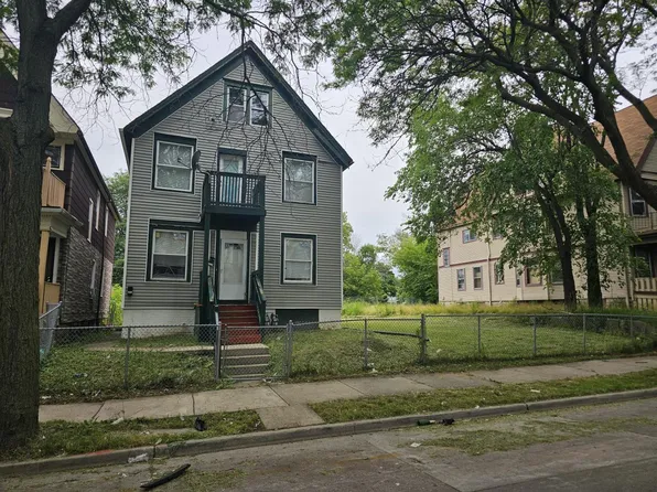 2017 North 40th STREET #2021, Milwaukee, WI 53208