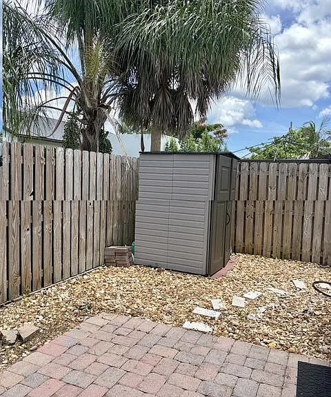 3125 Shelby Way — Photo 21