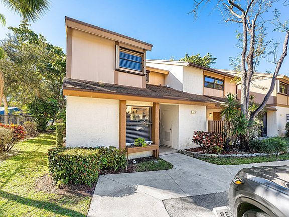 2nd image of 4769 NW 30th Street