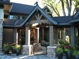 247 W Riverbridge Ln, Eagle, ID 83616