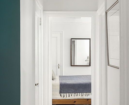 5th image of 211 E 35th St APT 9D