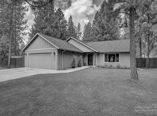 19096 Obsidian Rd, Bend, OR 97702