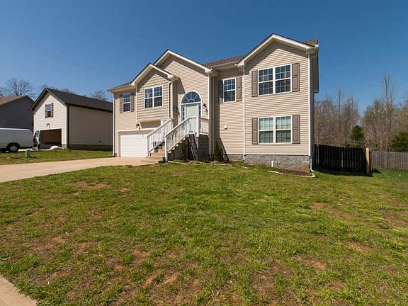 3rd image of 1232 Freedom Dr